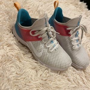 Women’s Nikes size 7; worn a hand full of times